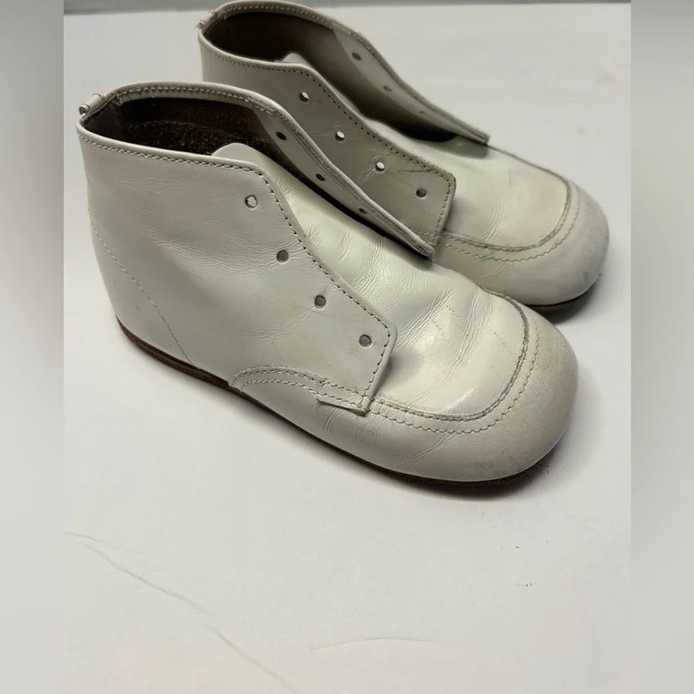 Vintage Buster‎ Brown Baby Shoes Size 5 White Leather High Top Lace up